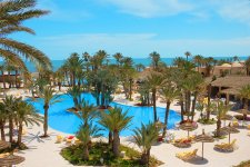 Отель Zita Beach Resort 4*