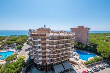 Отель Blaumar Blanes 4*