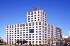 Отель Catalonia Plaza Cataluna 4*