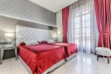 Отель Hotel Ciutadella Barcelona 4*