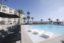 Отель Garbi Ibiza & Spa Hotel 4*