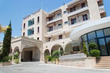 Отель Curium Palace Hotel 4*