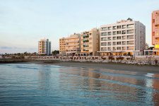 Отель Costantiana Beach Hotel & Apartments 3*