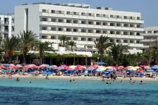 Отель Nelia Beach Hotel 4*