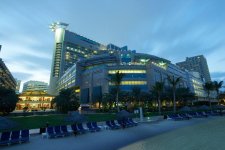 Отель Beach Rotana Abu Dhabi 5*