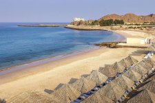 Отель Royal Beach Hotel & Resort 4*