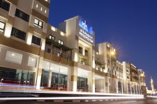 Отель Metropolitan Hotel Deira 4*