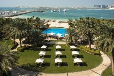 Отель Le Meridien Mina Seyahi Beach Resort & Marina 5*