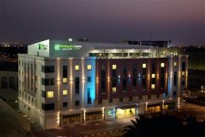 Отель Holiday Inn Express Dubai - Safa Park 2*