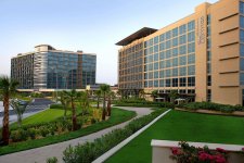 Отель Yas Island Rotana 4*