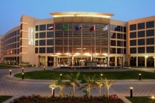 Отель Centro Sharjah By Rotana 3*