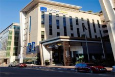 Отель Suite Novotel Mall Of The Emirates 3*