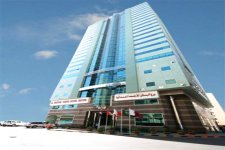 Отель Al Bustan Tower Hotel Suites 4*