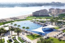 Отель The Ritz Carlton Abu Dhabi Grand Canal 5*