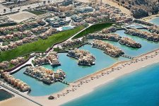 Отель The Village At The Cove Rotana Resort 5*