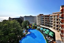 Отель Golden Yavor 4* apts