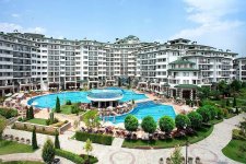 Отель Emerald Resort 5*