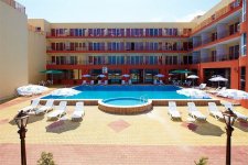 Отель Interhotel Pomorie Relax 3*