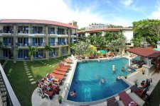 Отель Baan Karon Resort 3*