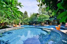 Отель Aochalong Villa Resort & Spa 4*