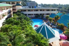 Отель Karon Village Hotel 3*