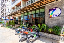 Отель 7Q Patong Beach Hotel 3*