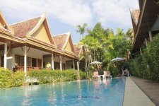 Отель Bangtao Village Resort 3*