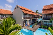 Отель Khaolak Oriental Resort, Khuk Khak 4*