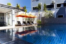 Отель Eastin Easy Patong 3*