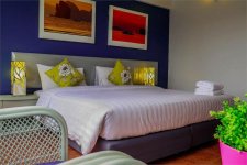 Отель Karon Sea Breeze Beach (by On) 3*