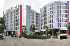 Отель P Plus Hotel 4*