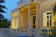 Отель Corinthia Palace Hotel & Spa 5*