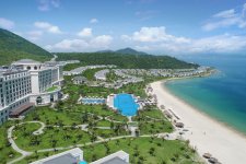 Отель Vinpearl Discovery 1 Nha Trang ex Vinpearl Golf Land Resort & Villas 4*