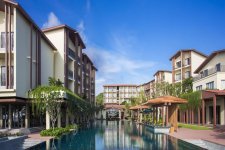 Отель Dusit Princess Moonrise Beach Resort 4*