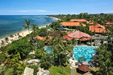 Отель Inna Grand Bali Beach Resort & Spa 3*+