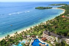 Отель Nusa Dua Beach Hotel & Spa 5*