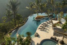 Отель PADMA UBUD 5*