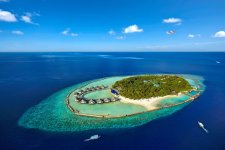 Отель Ellaidhoo Maldives by Cinnamon ex Chaaya Reef Ellaidhoo 4*