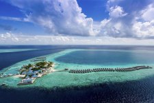 Отель Centara Ras Fushi Resort & Spa 4*