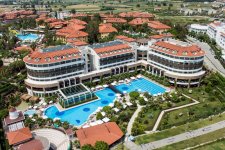 Отель Alba Resort Hotel 5*