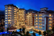 Отель Villa Sun Flower Aparts & Suites 4*