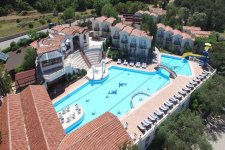 Отель Edasu Artemisia Royal Park Club 4*