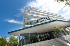 Отель Aqua 4*