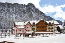 Отель Soreghes Gran Chalet 4*+