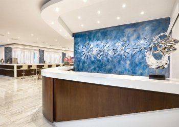 Gaya Sun N Blue Hotel